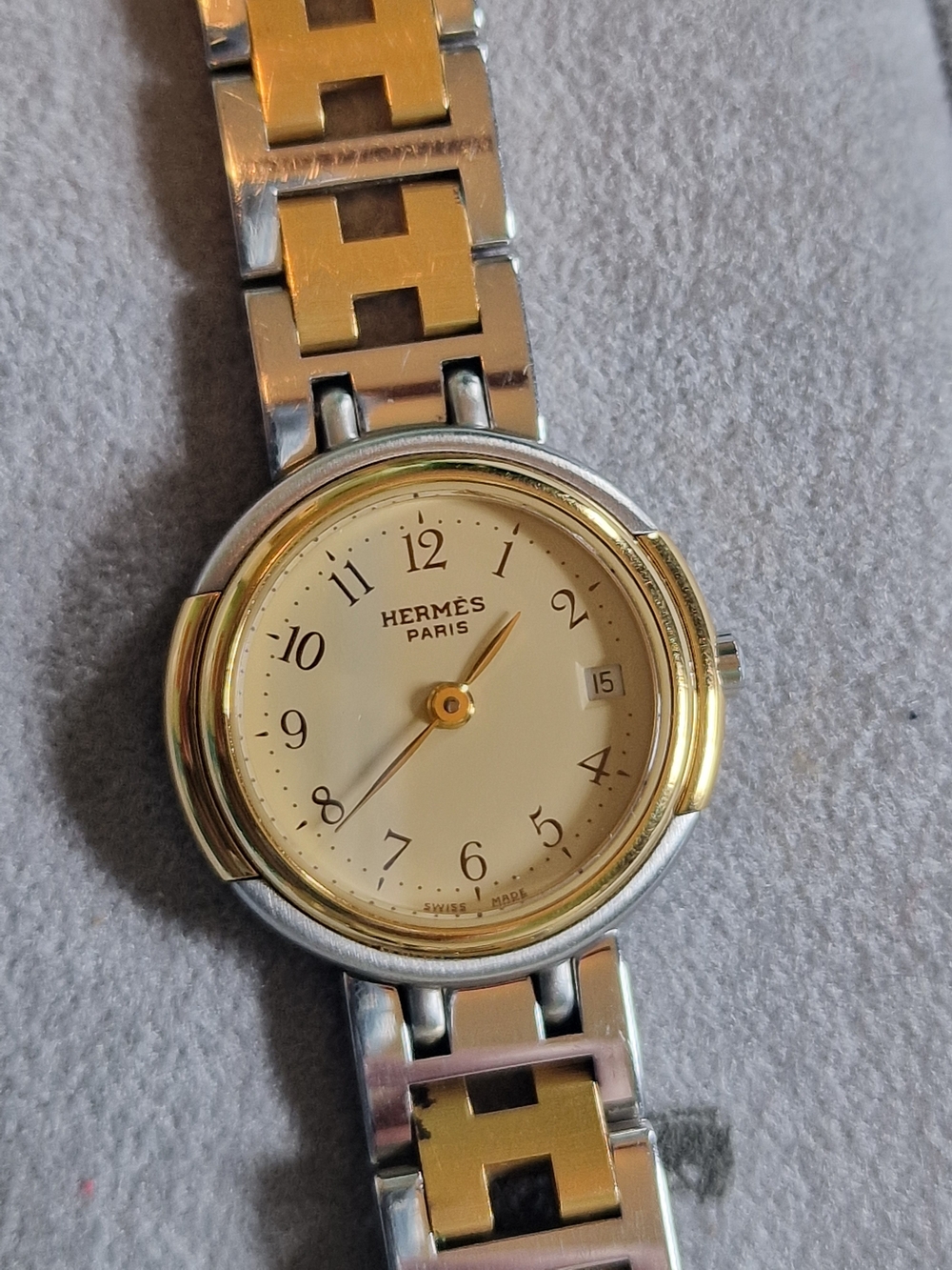 Authentic Hermès Paris Two-Tone Round Dial Watch - Gold & Silver